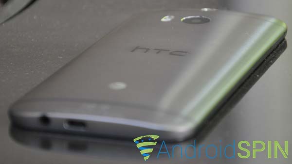 HTC One M8 Rear Curves