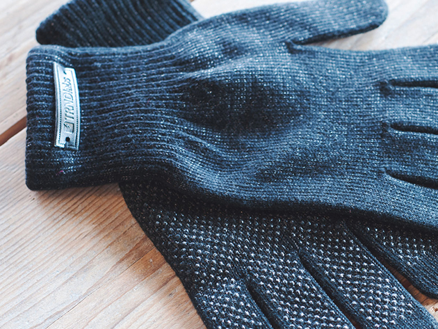 TRNDlabs touchscreen gloves
