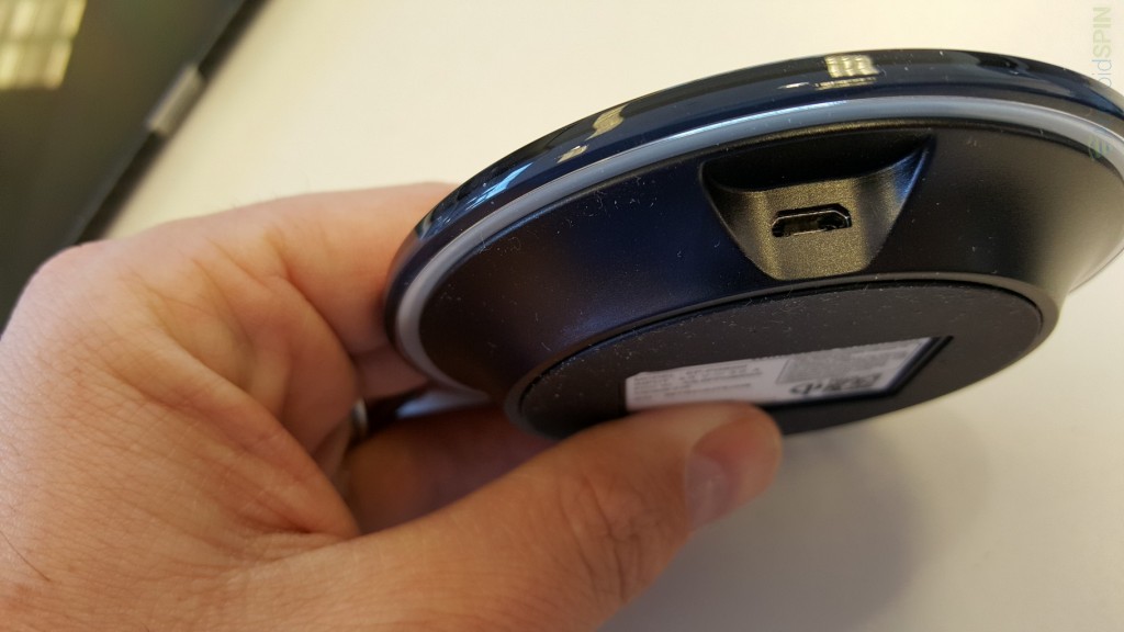 Samsung Wireless Charging Pad QI (6)